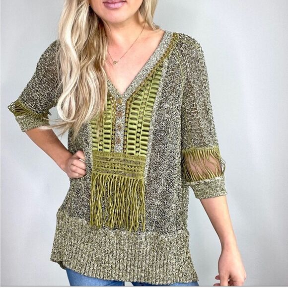 Byron Lars Green Knit Fringe Top with Buttons at Chest Size 4 - Picture 1 of 14